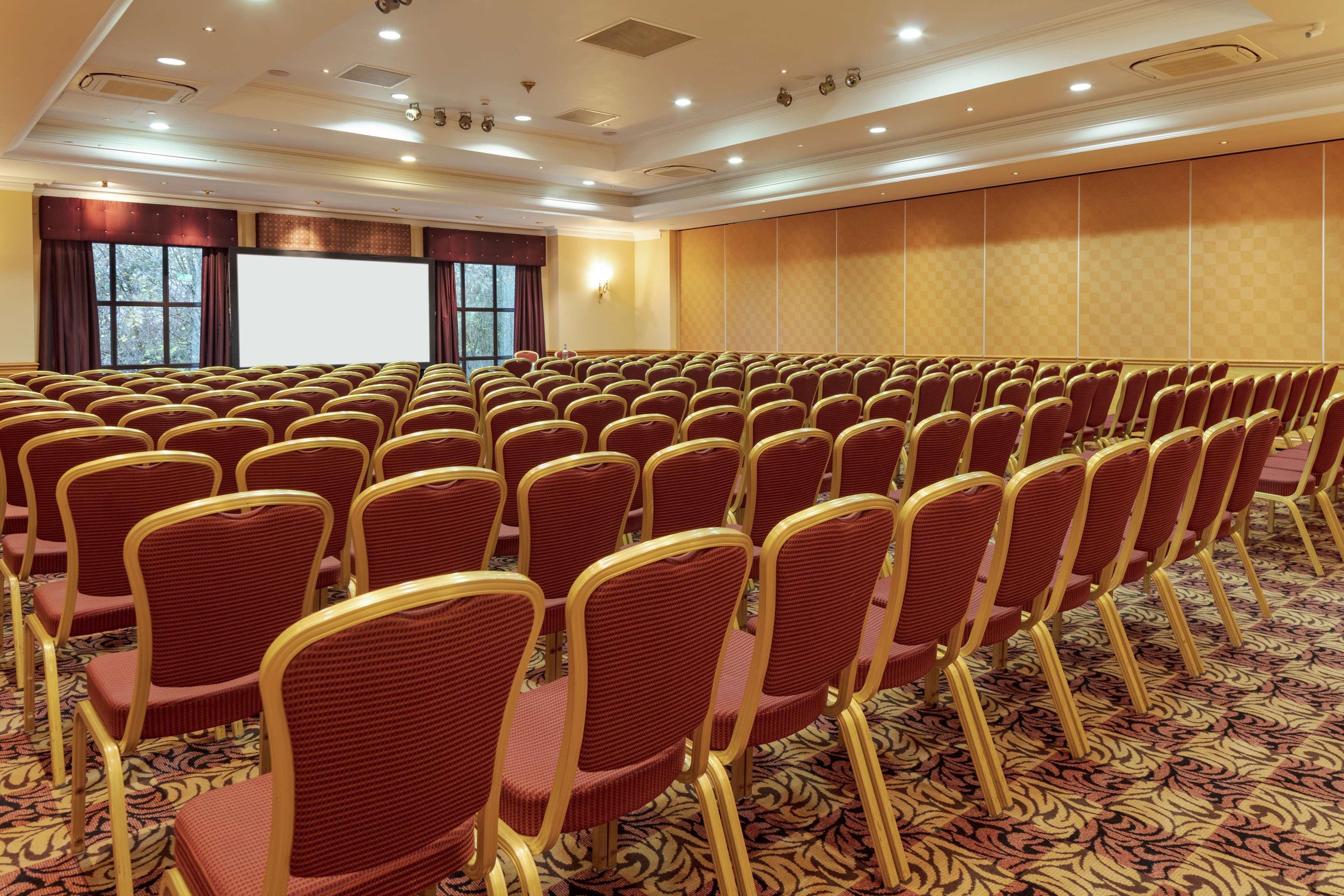 Oxford Belfry Hotel & Spa Thame Ngoại thất bức ảnh