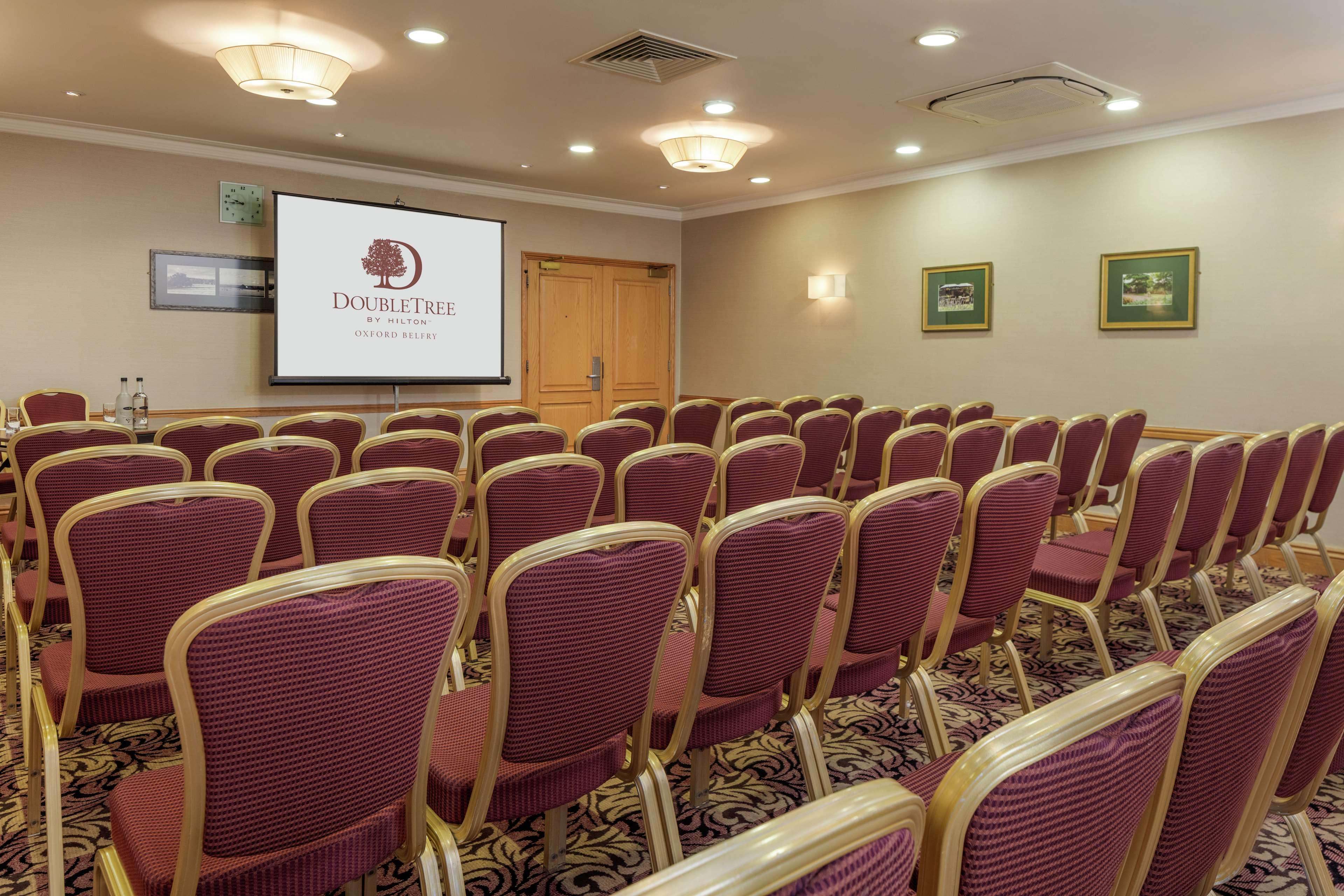 Oxford Belfry Hotel & Spa Thame Ngoại thất bức ảnh