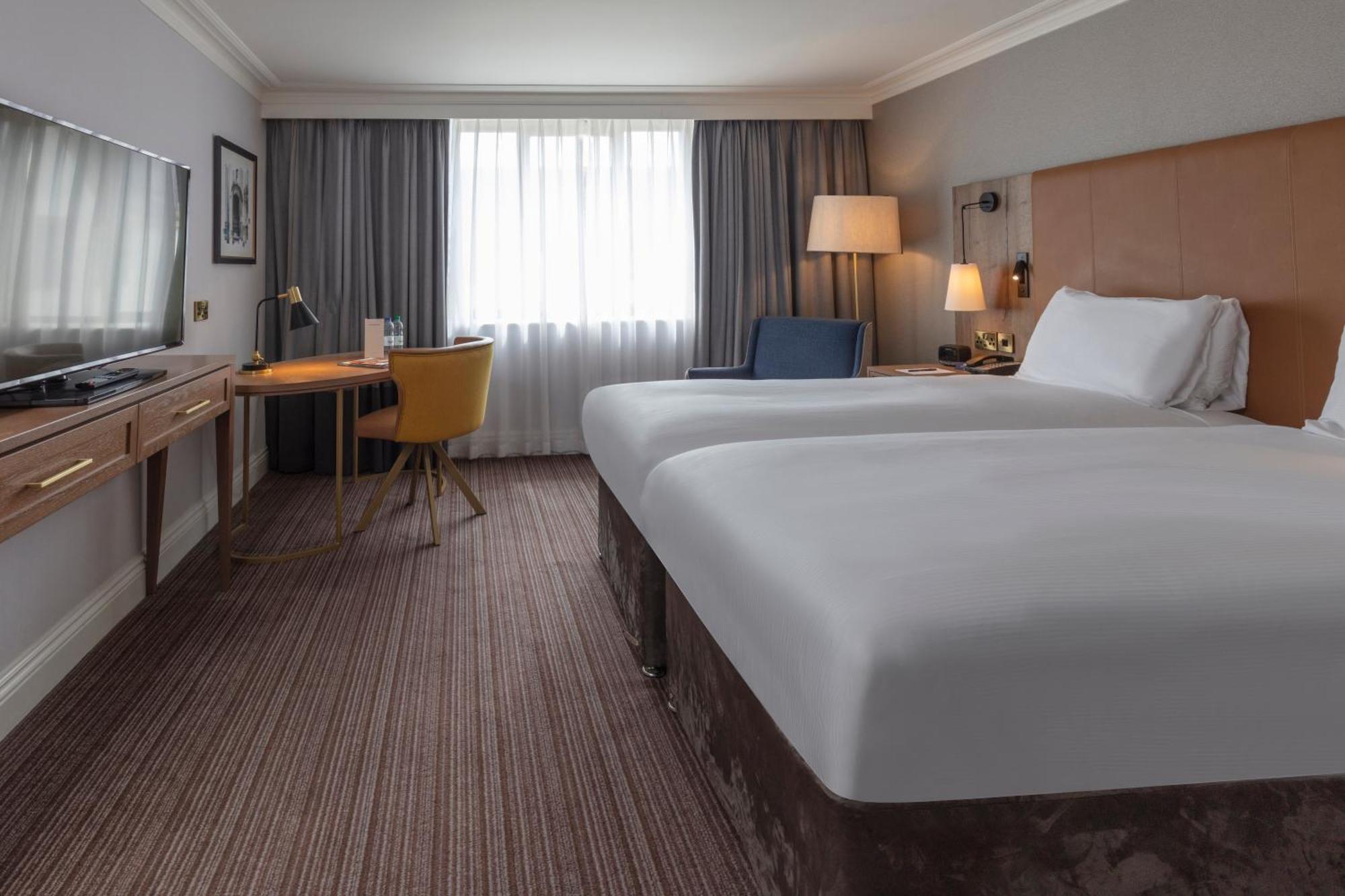 Oxford Belfry Hotel & Spa Thame Ngoại thất bức ảnh