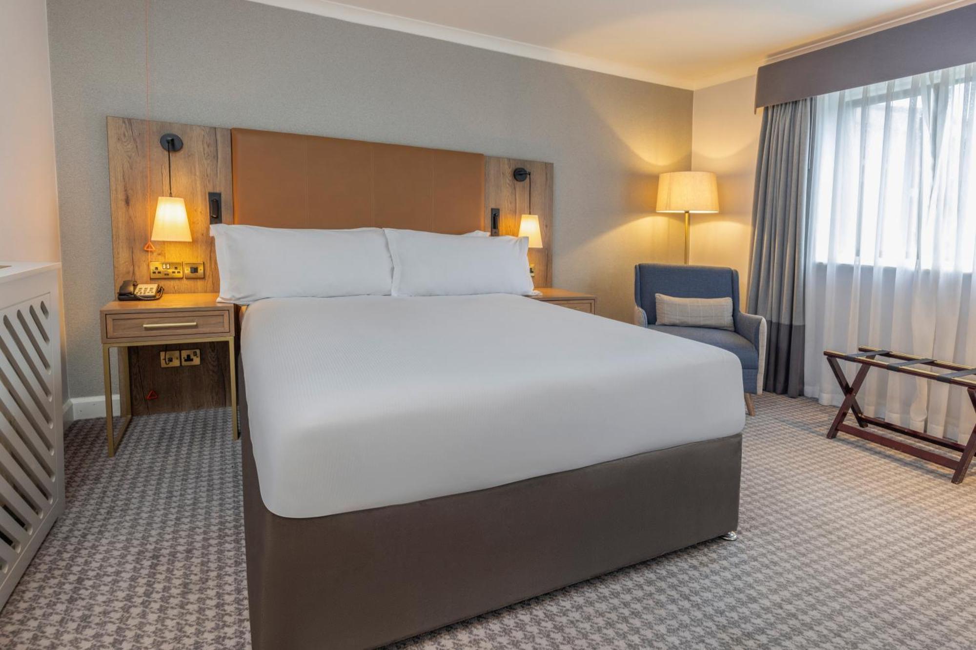 Oxford Belfry Hotel & Spa Thame Ngoại thất bức ảnh